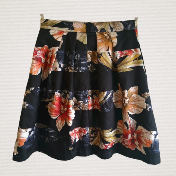 TRISTAN Midi Coastal Floral Skirt - Picture 4 of 4